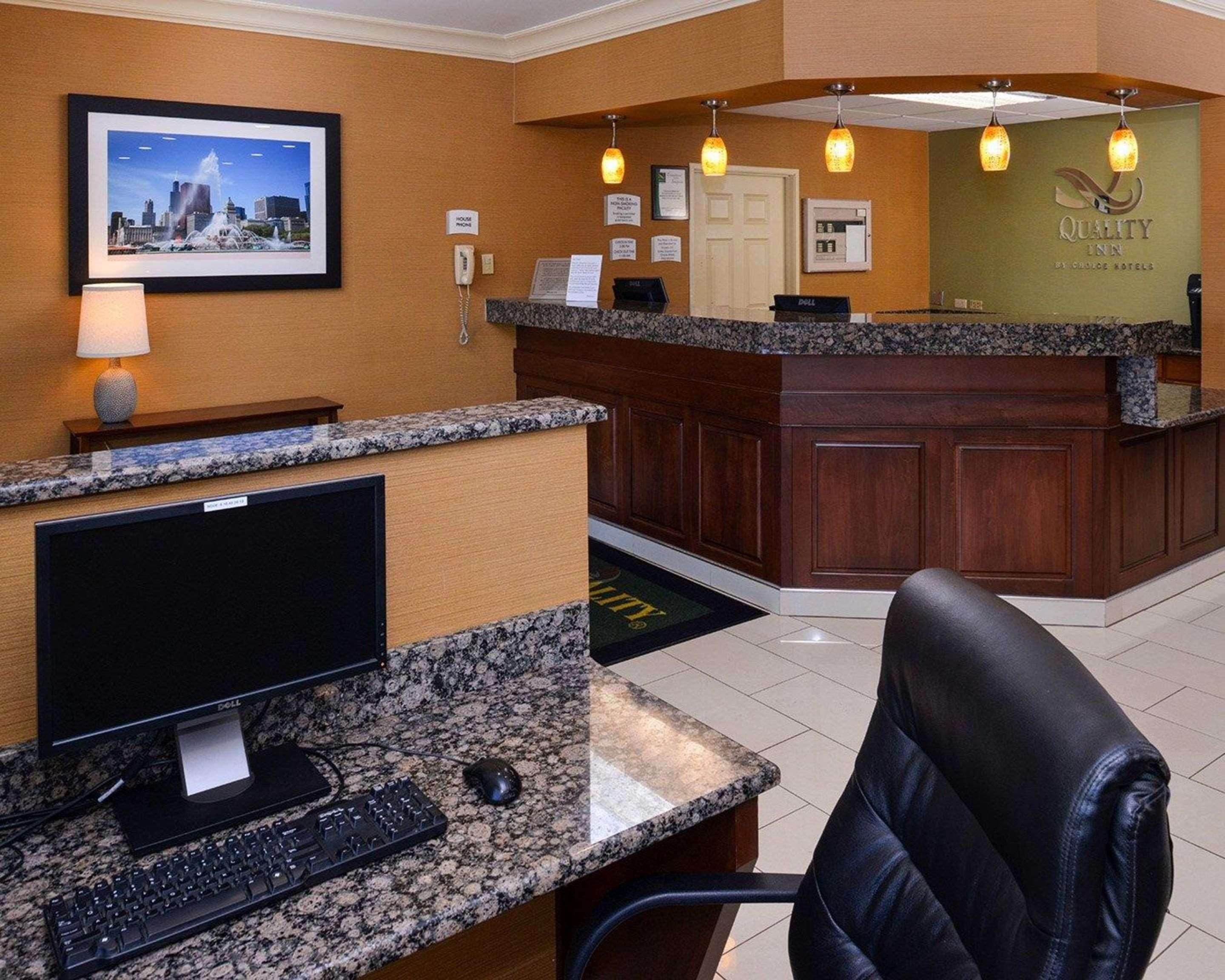 Mainstay Suites Joliet I-80 Exteriér fotografie
